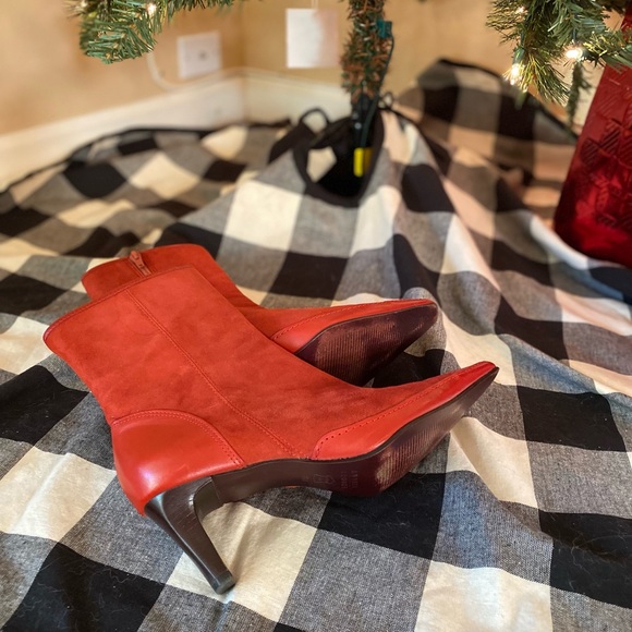 •Red Suede Like 2 1/2” Heel Boots - Picture 4 of 6